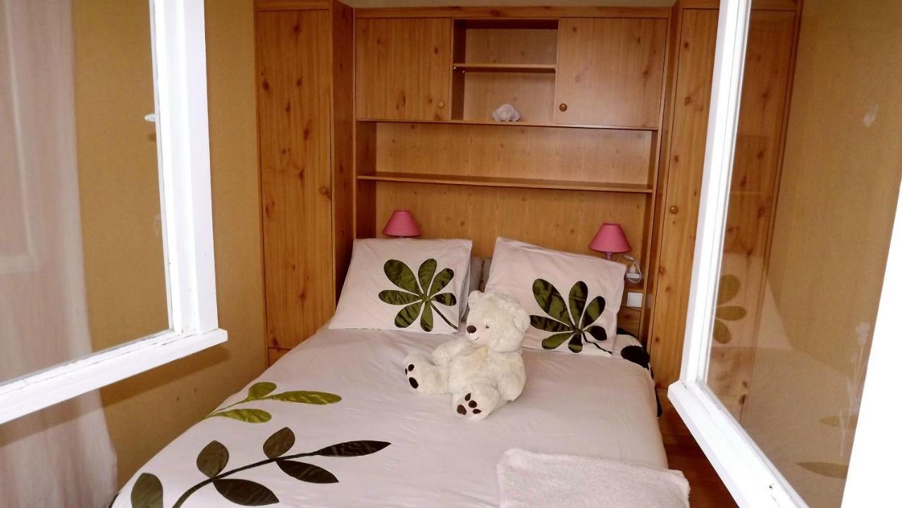 Apartament Les Pieds Dans L'Eau Murol Zewnętrze zdjęcie
